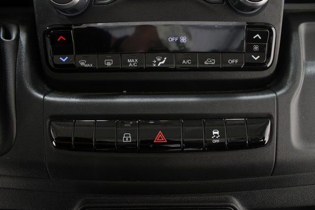 Used 2025 RAM ProMaster 2500 w/ Convenience Group image 6