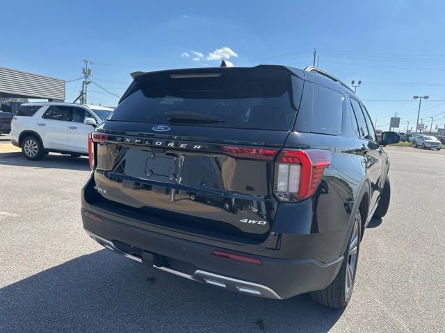 Used 2025 Ford Explorer Active w/ Active Comfort Package AWD/4WD image 18