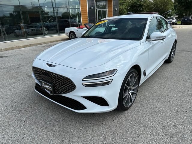 Used 2025 Genesis G70 2.5T AWD/4WD image 2