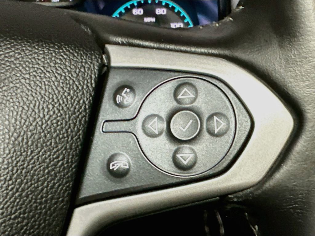 Used 2016 Chevrolet Colorado LT AWD/4WD image 33