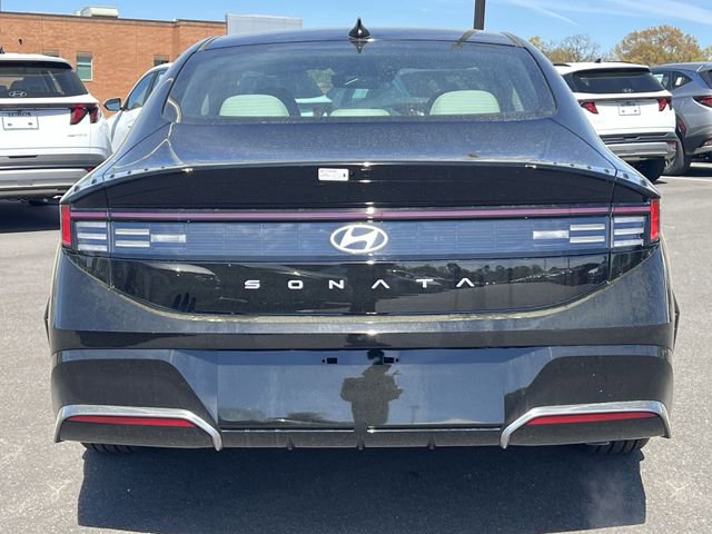 New 2026 Hyundai Sonata SEL FWD image 34