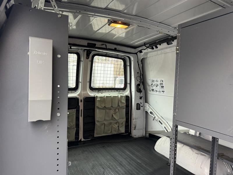 Used 2011 Chevrolet Express 2500 image 14