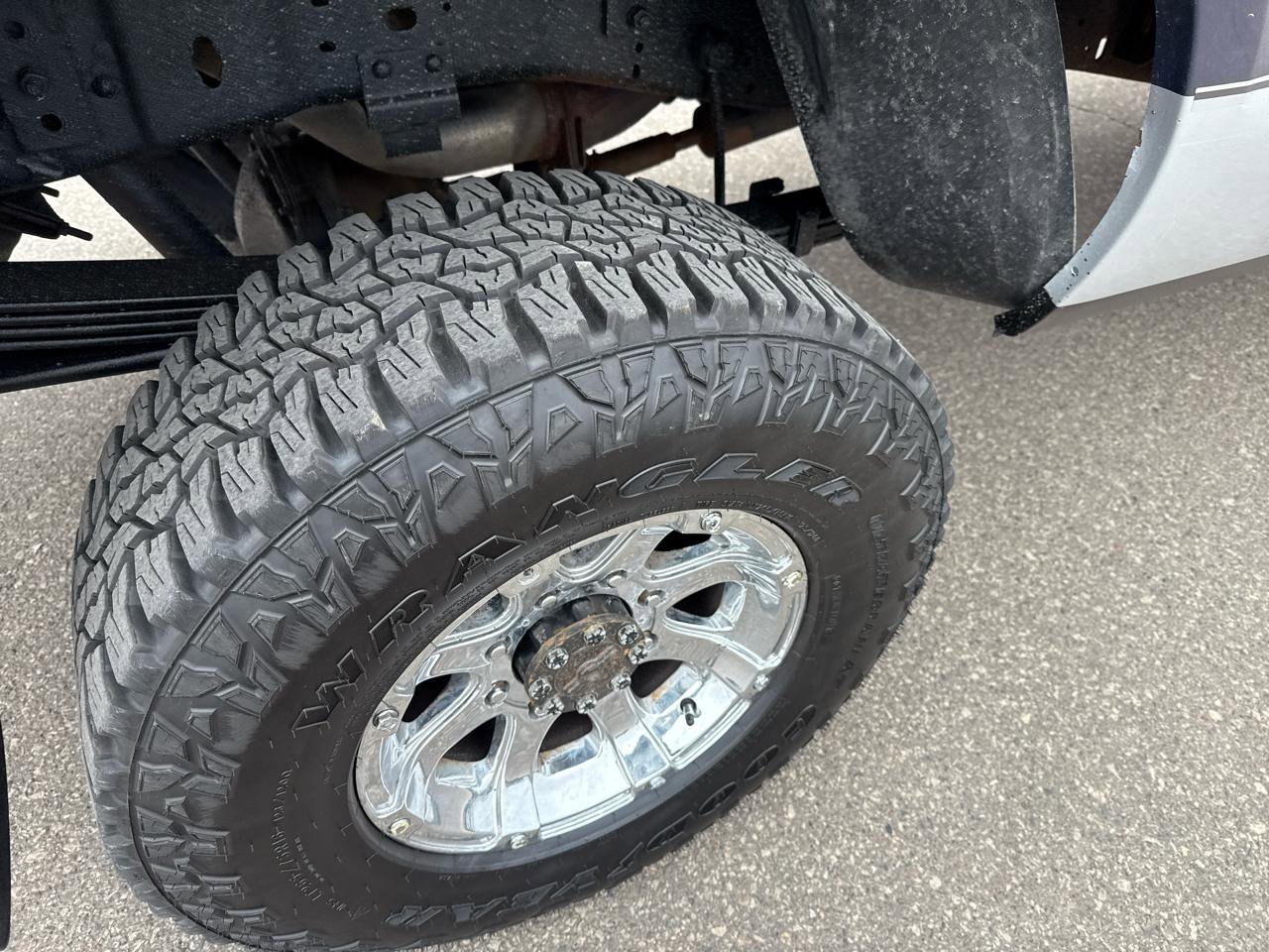 Used 2004 Ford F350 XL image 22