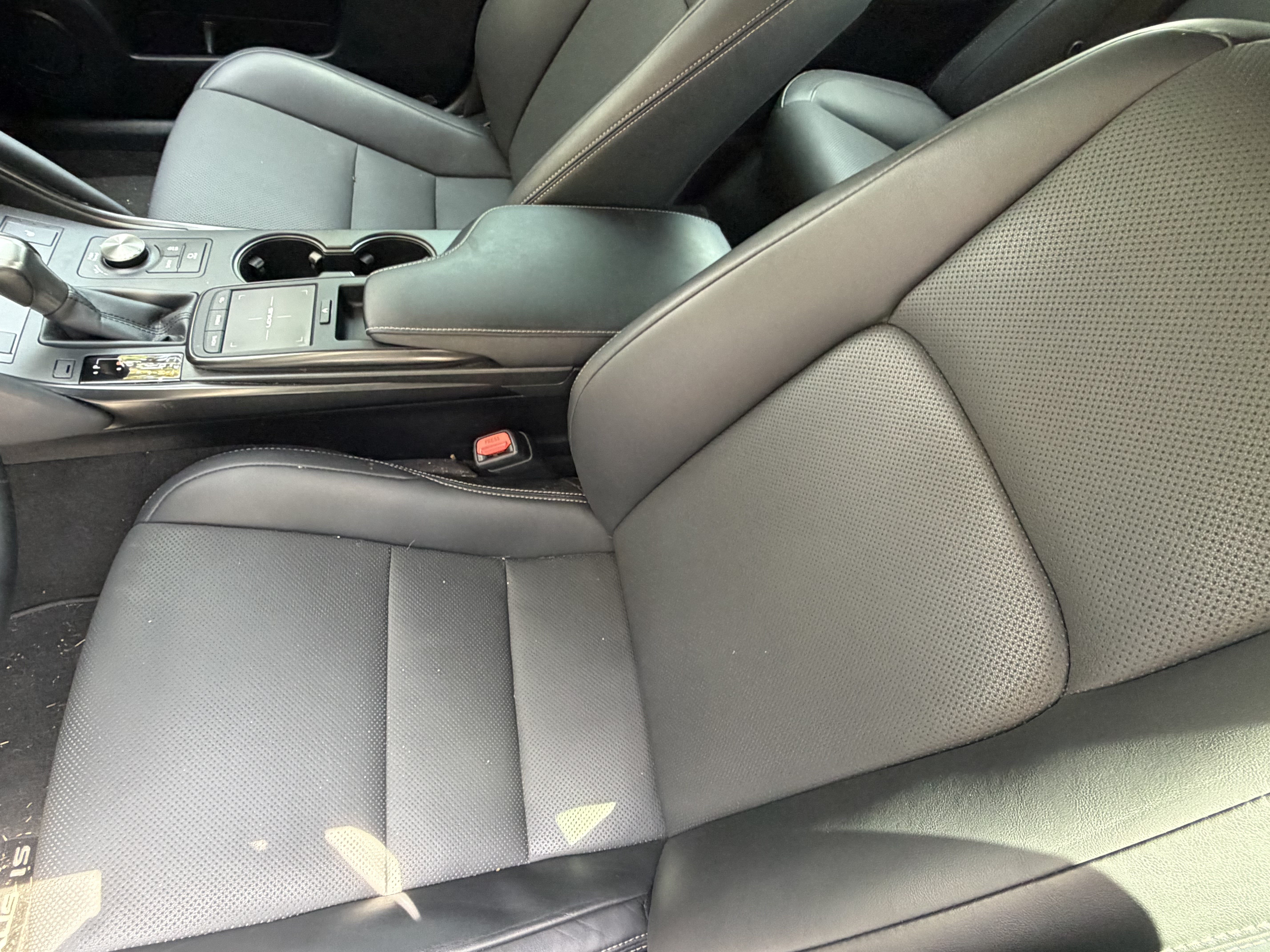 Certified 2024 Lexus IS 350 F Sport RWD image 16