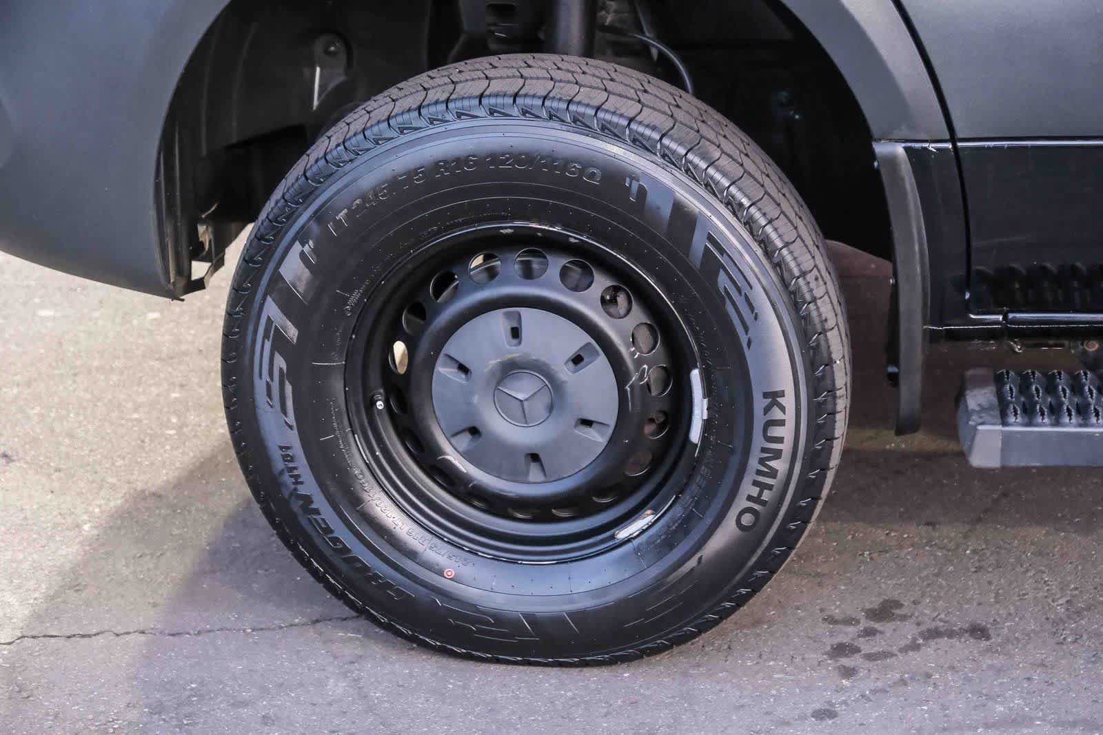 Used 2021 Mercedes-Benz Sprinter 2500 w/ Comfort Plus Package image 10