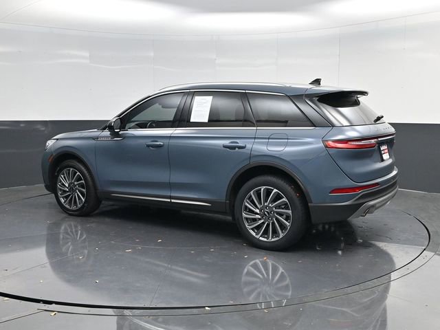 Used 2023 Lincoln Corsair Reserve image 5