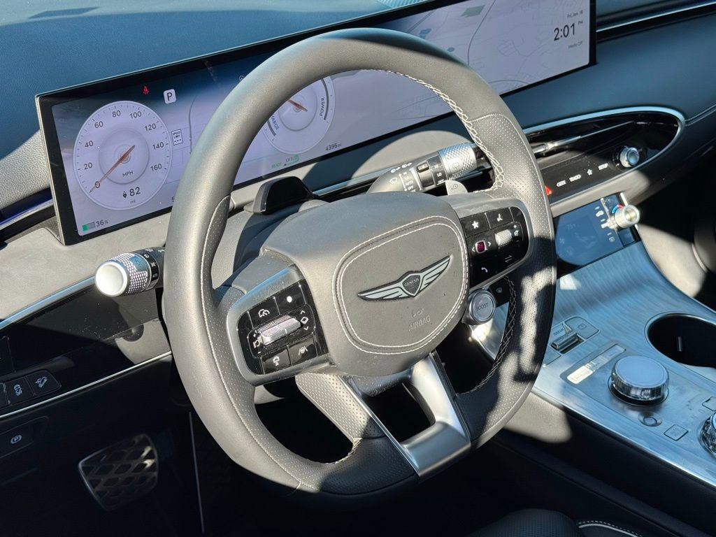 Used 2026 Genesis Electrified GV70 Advanced image 22