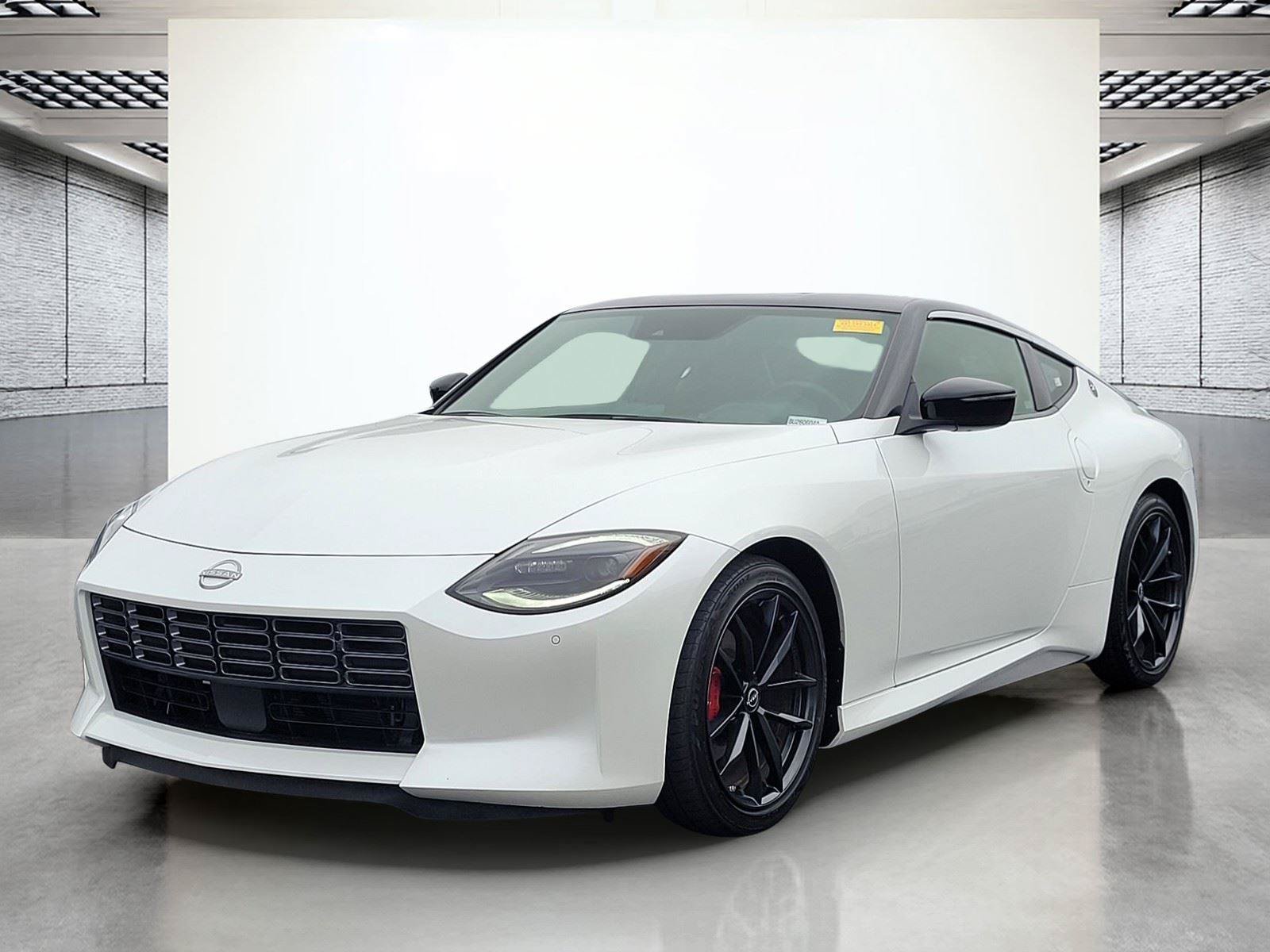 Used 2023 Nissan Z w/ Floor Mat Package (L93) RWD image 11