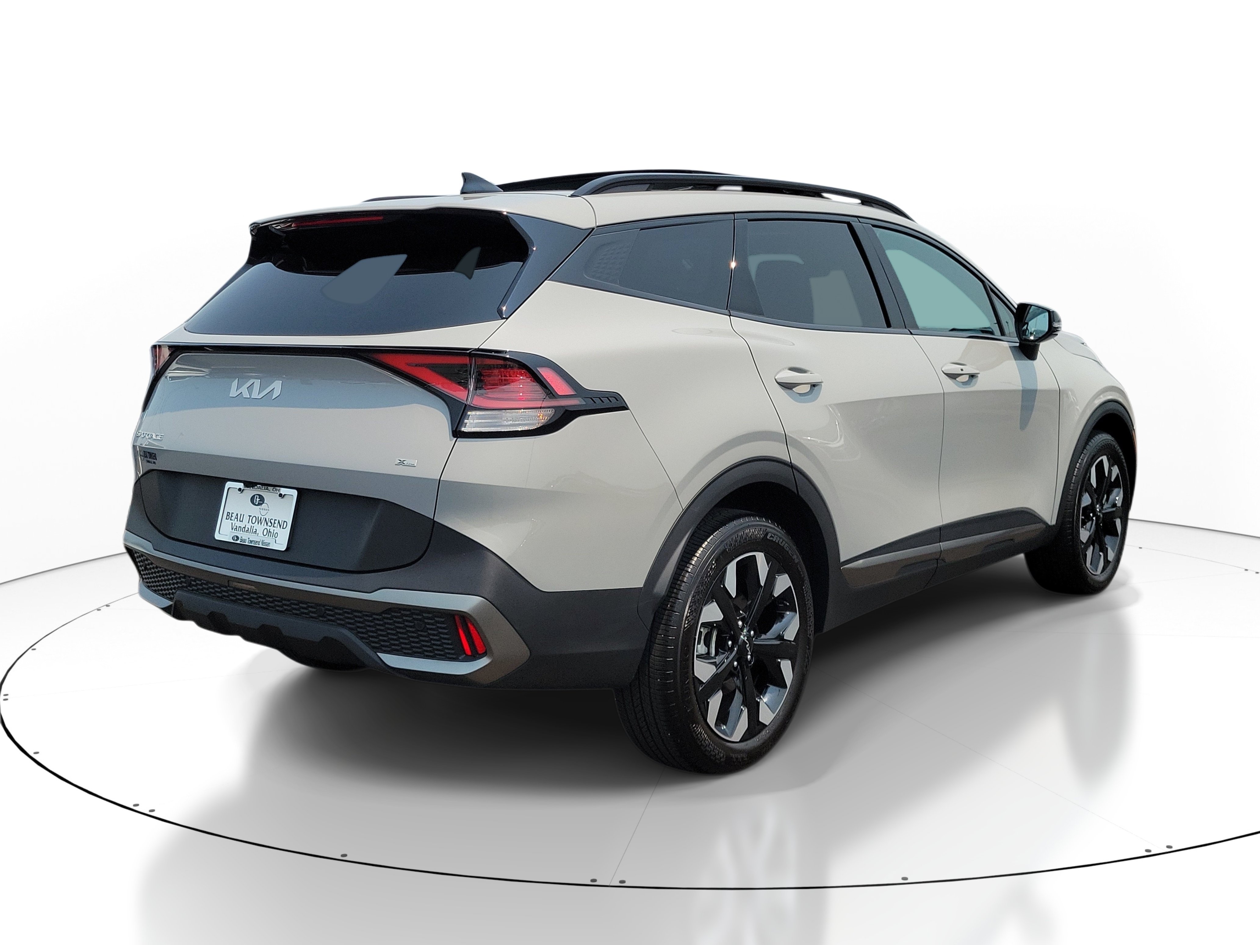 Used 2024 Kia Sportage X-Line w/ X-Line Premium Package AWD/4WD image 4