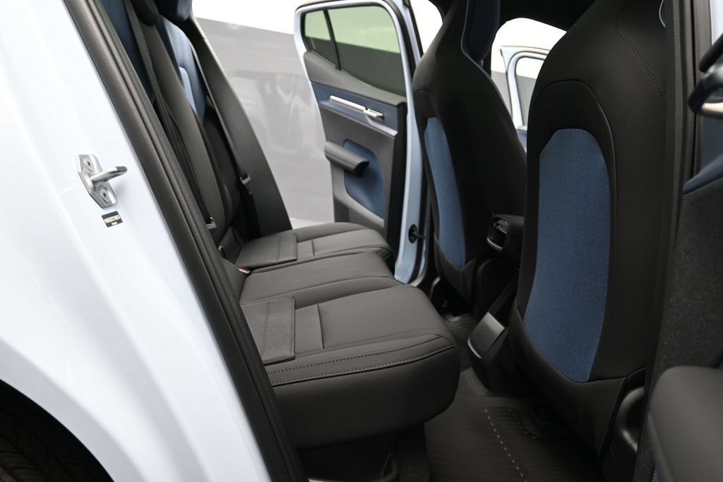 New 2026 Volvo EX30 Plus w/ Protection Package Premier AWD/4WD image 16