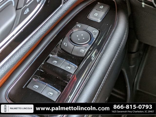Used 2020 Lincoln Navigator Reserve w/ Equipment Group 208A Reserve AWD/4WD image 26
