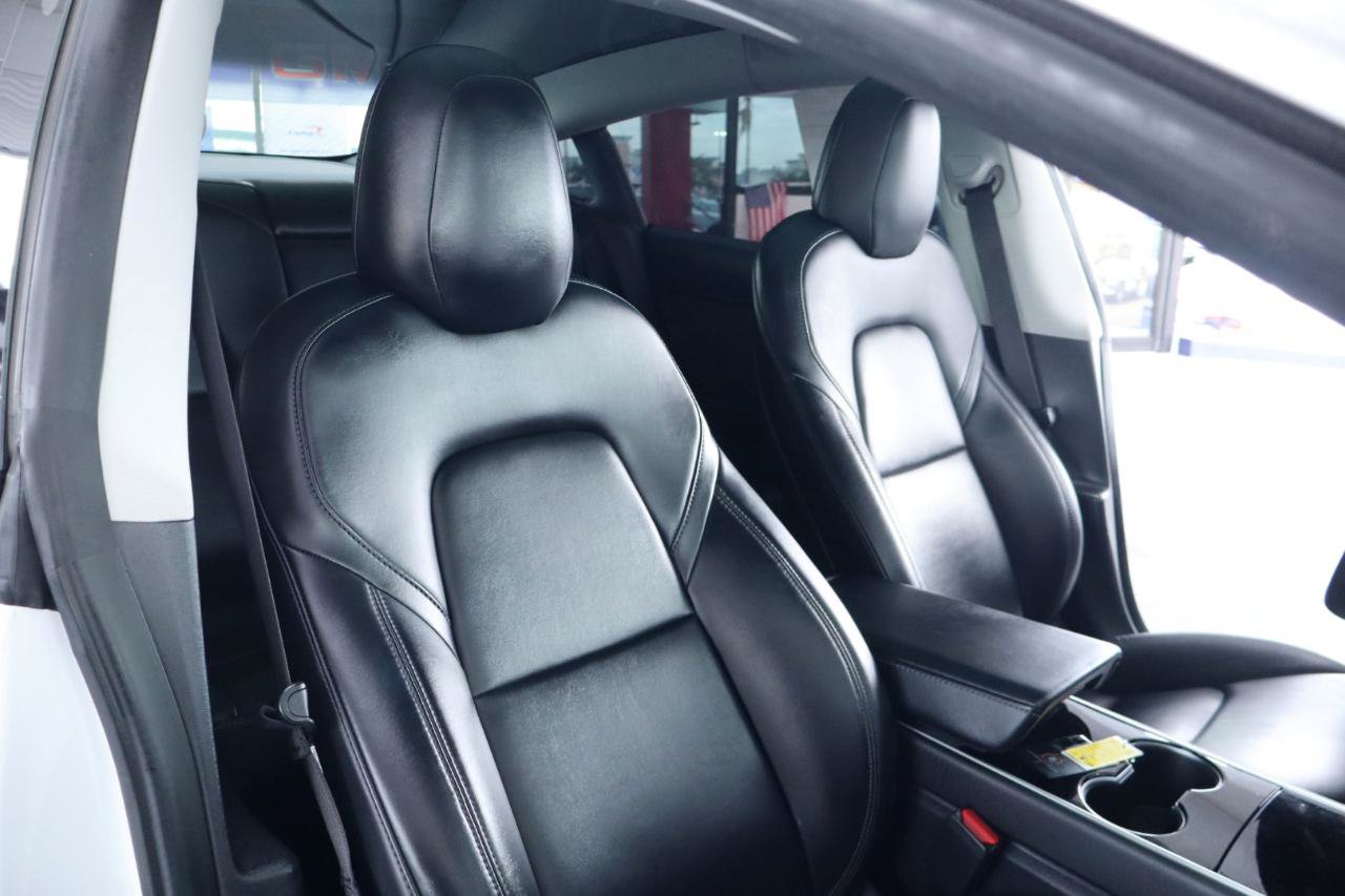 Used 2020 Tesla Model 3 Standard Range RWD image 36
