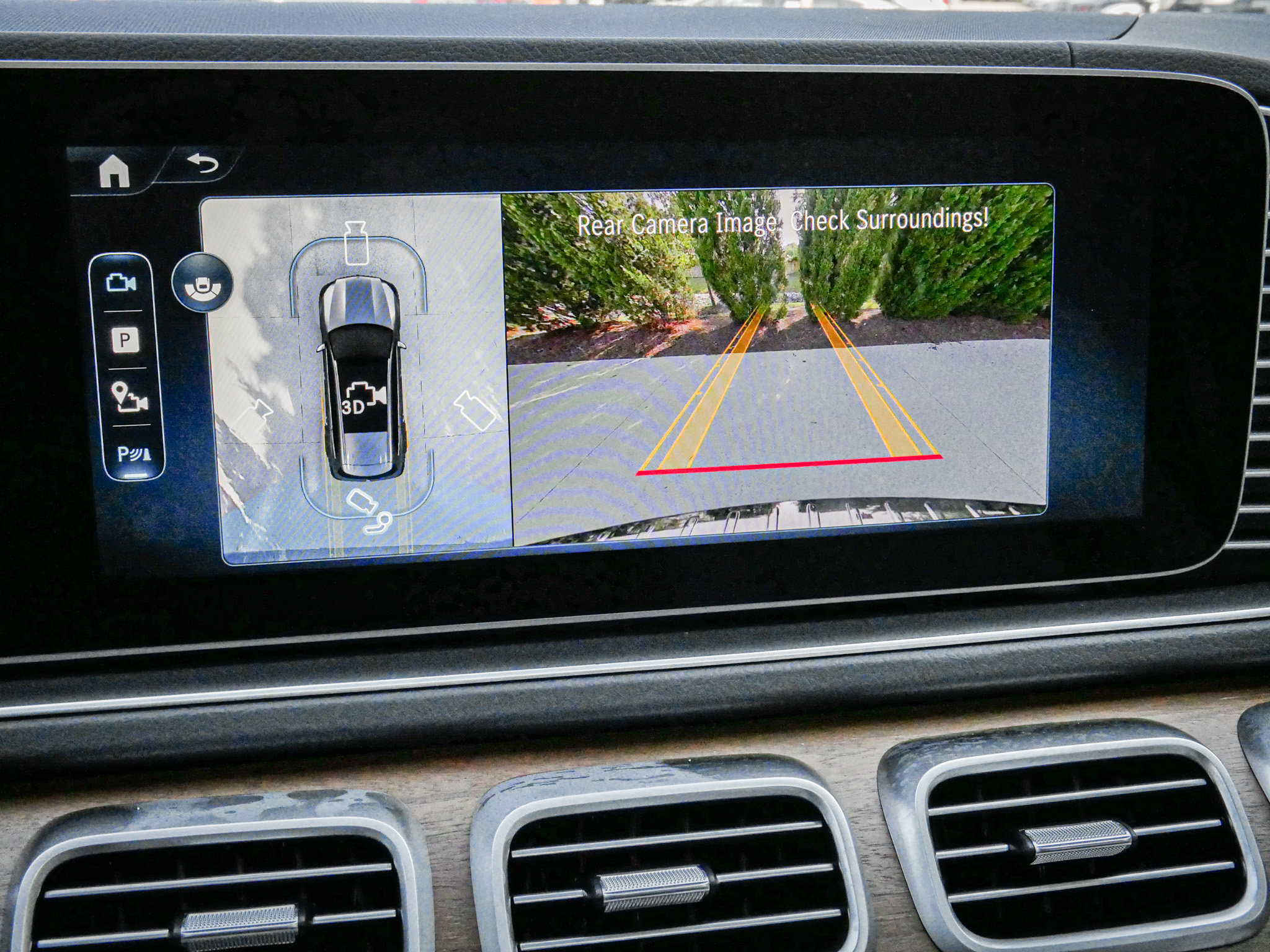 Used 2025 Mercedes-Benz GLS 450 4MATIC image 25
