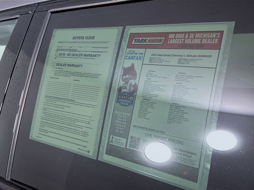 Certified 2023 Jeep Grand Cherokee L Laredo image 16