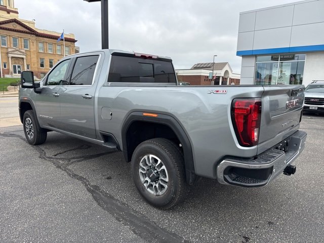 New 2026 GMC Sierra 2500 SLE w/ SLE Value Package; image 3
