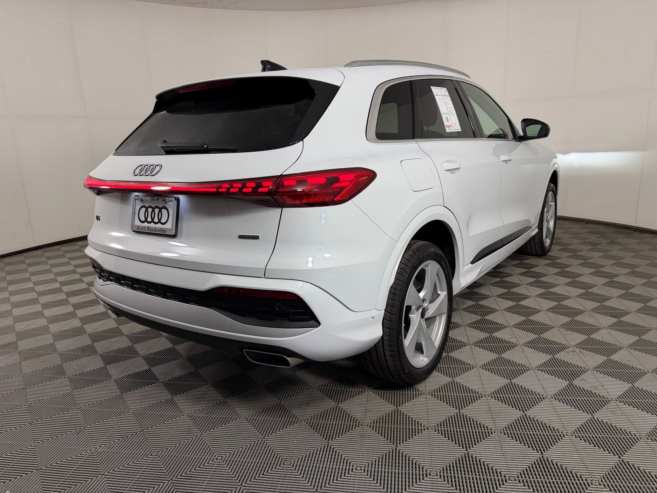 New 2026 Audi Q5 Premium Plus AWD/4WD image 9