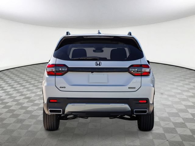 New 2026 Honda Pilot Touring image 4