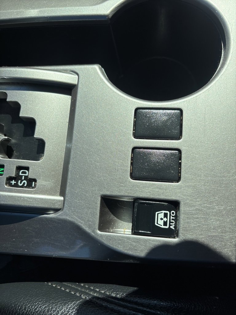 Used 2018 Toyota 4Runner SR5 image 22