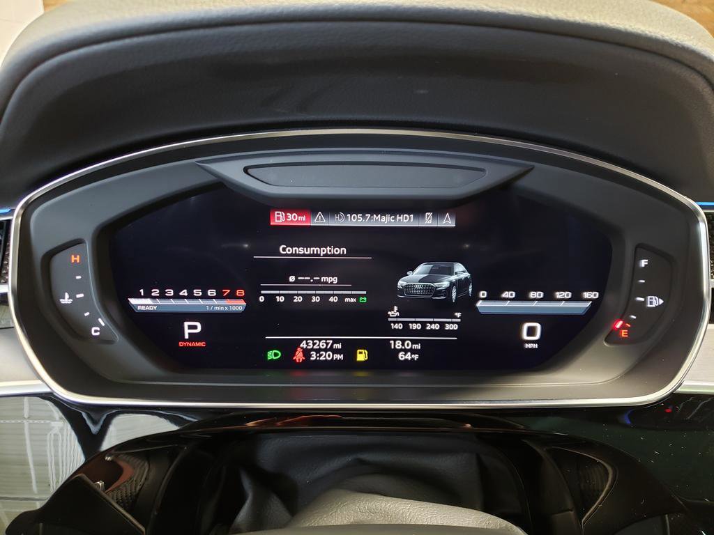 Used 2023 Audi S8 w/ S8 Executive Package image 26