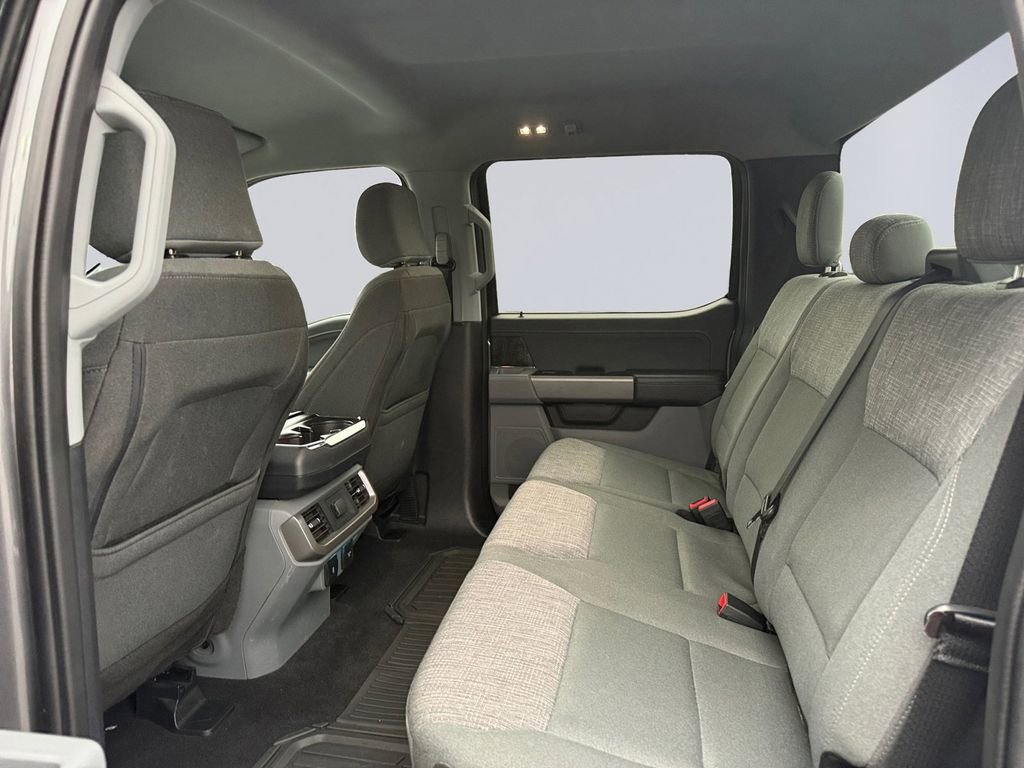 Used 2023 Ford F150 Lightning XLT image 16