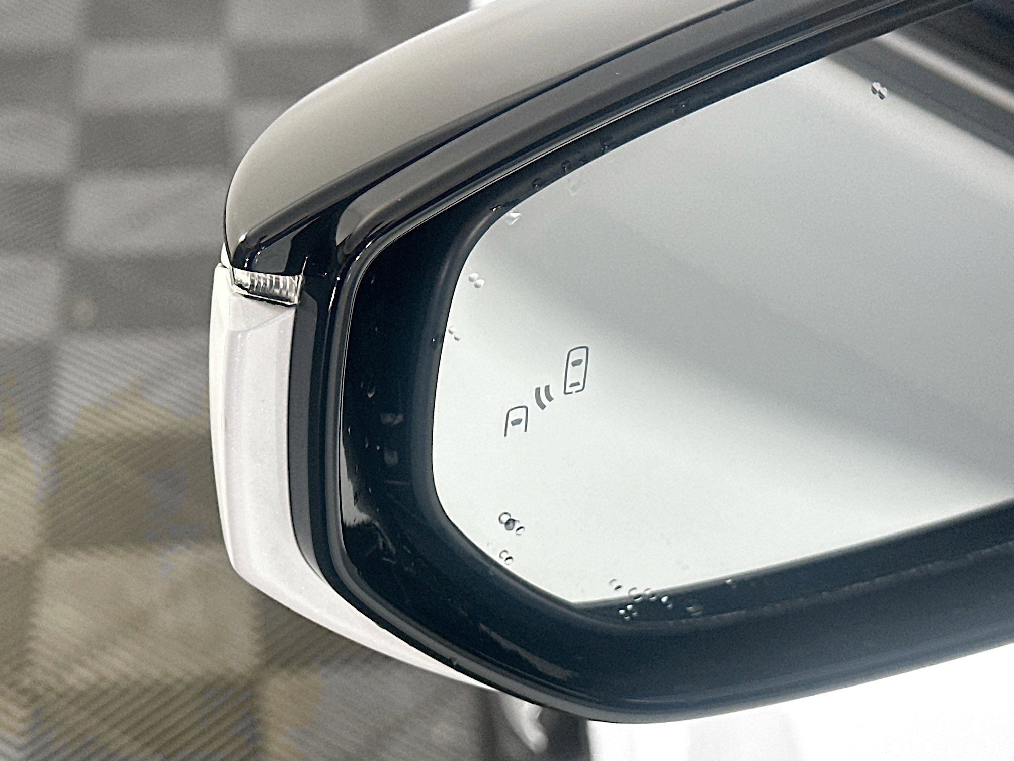 Used 2024 Lexus UX 250h F Sport image 16