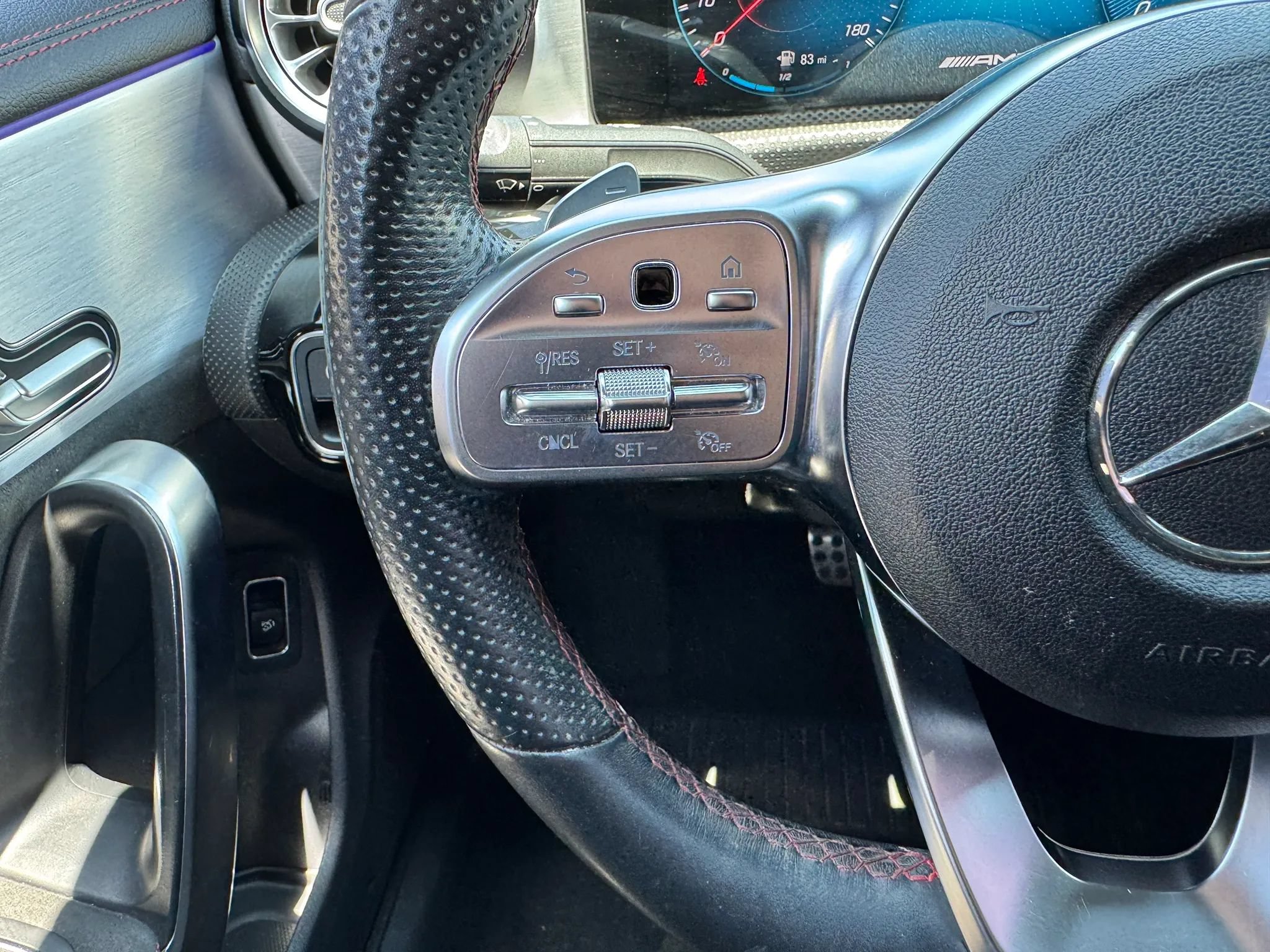 Used 2021 Mercedes-Benz CLA 35 AMG 4MATIC image 27