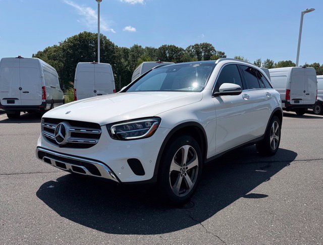 Certified 2022 Mercedes-Benz GLC 300 4MATIC image 3