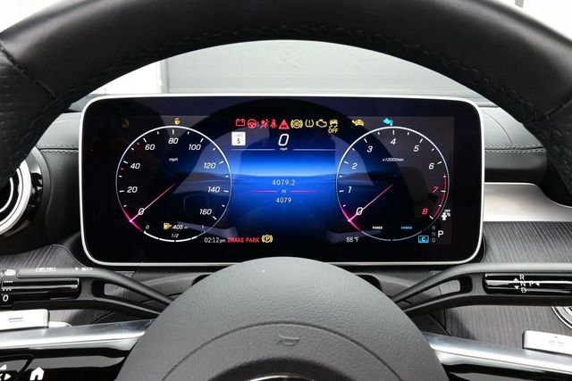 Used 2024 Mercedes-Benz CLE 300 4MATIC Cabriolet image 9