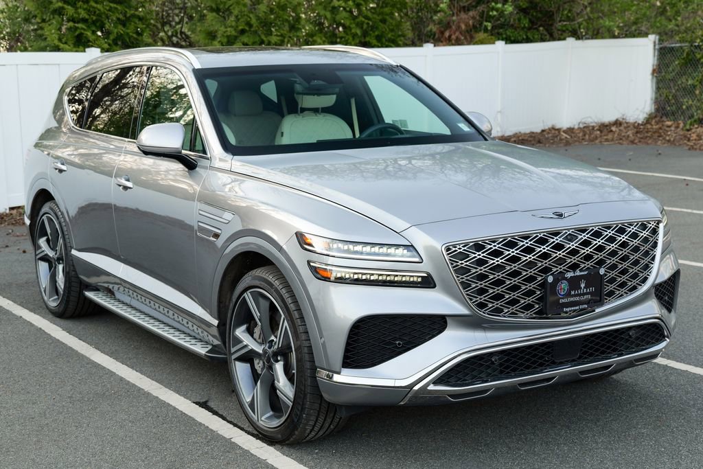 Used 2025 Genesis GV80 3.5T Prestige AWD/4WD image 9