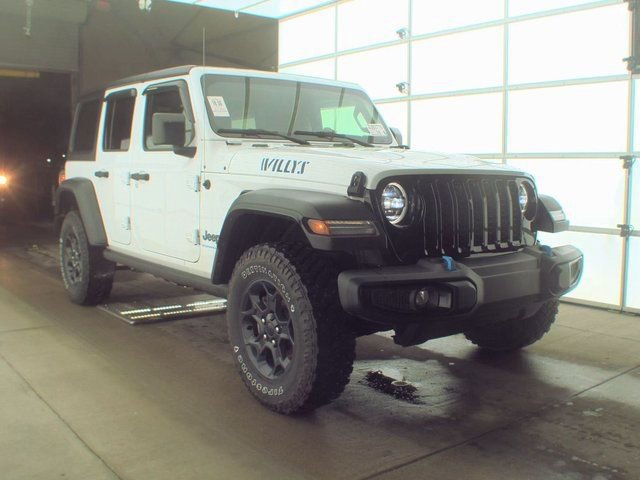 Used 2023 Jeep Wrangler Unlimited w/ Cold Weather Group image 3