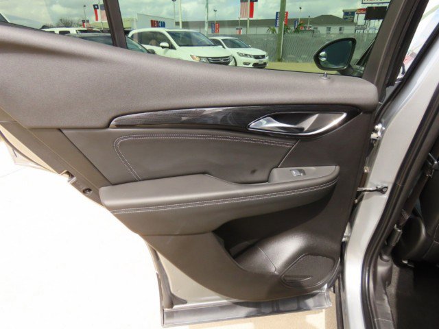 Used 2023 Buick Envision Essence image 18