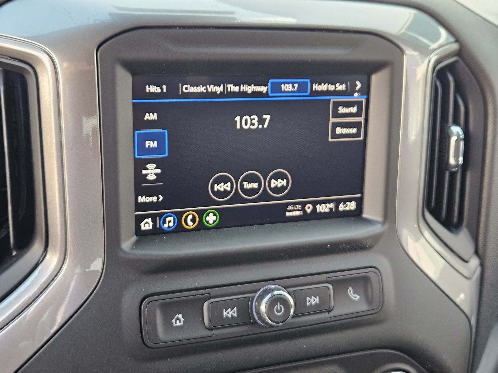 New 2026 Chevrolet Silverado 1500 Custom Trail Boss AWD/4WD image 21