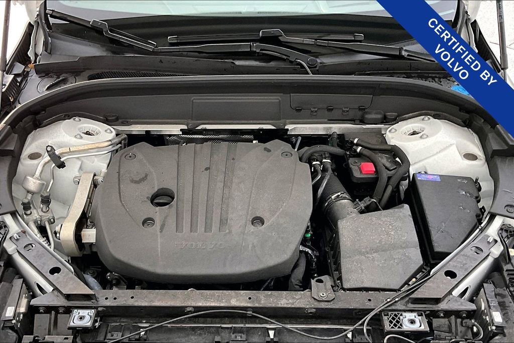 Used 2023 Volvo XC60 B5 Ultimate w/ Protection Package Premier image 12