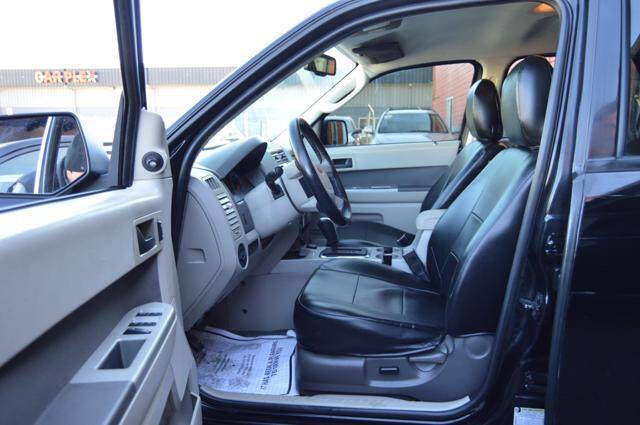 Used 2009 Ford Escape 2WD Hybrid image 42