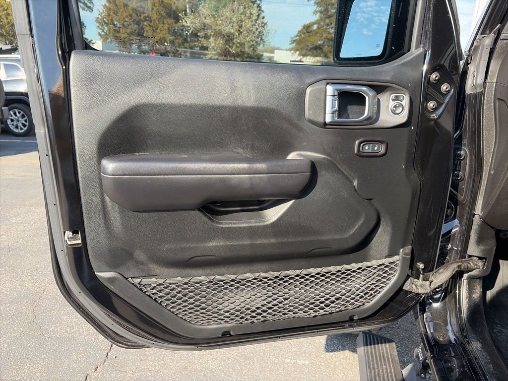 Used 2019 Jeep Wrangler Unlimited Rubicon image 13