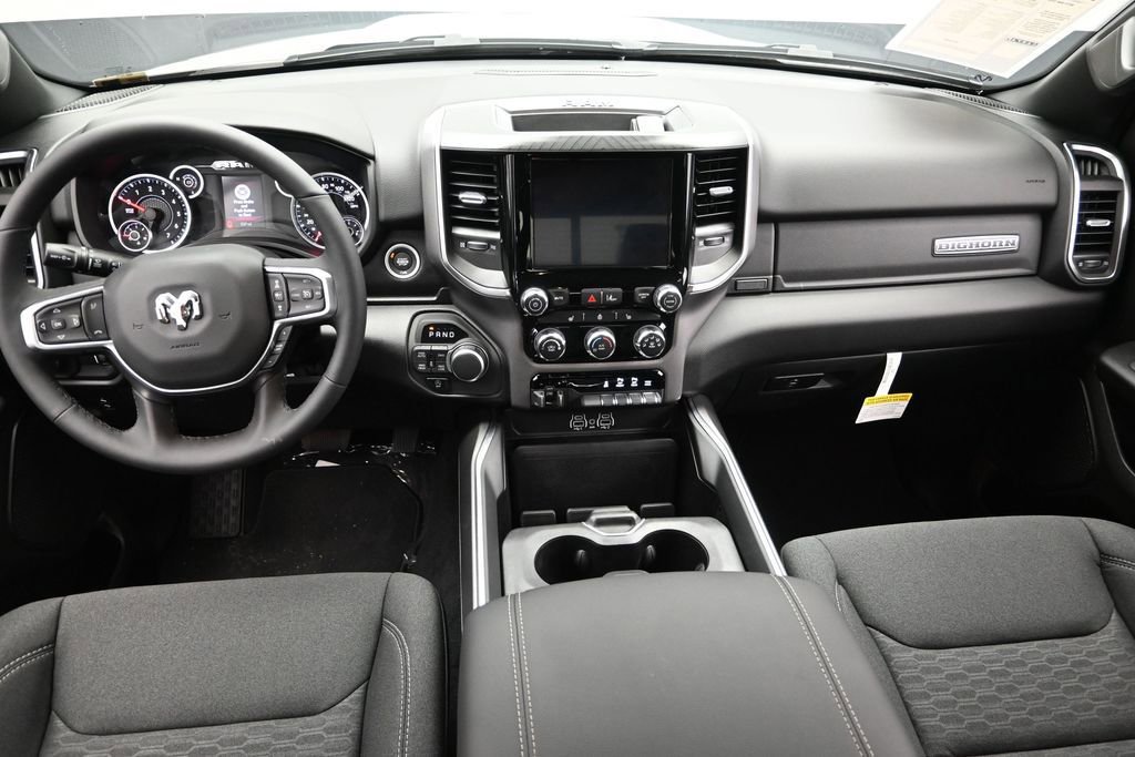 Used 2025 RAM 1500 Big Horn AWD/4WD image 15