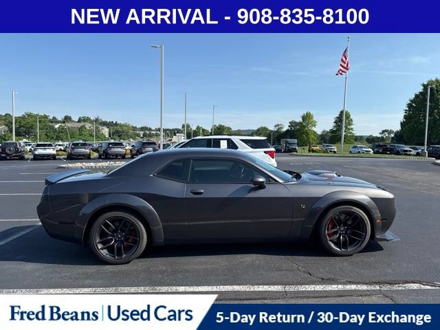 Used 2021 Dodge Challenger R/T Scat Pack RWD image 9
