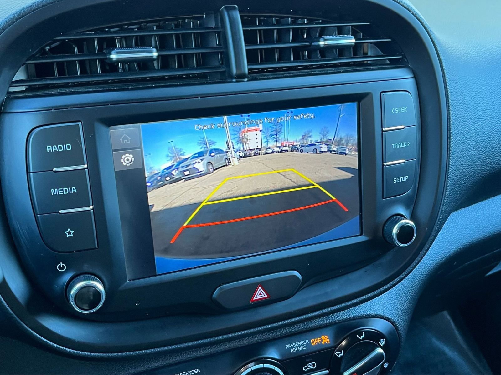 Used 2025 Kia Soul LX w/ LX Technology Package image 21