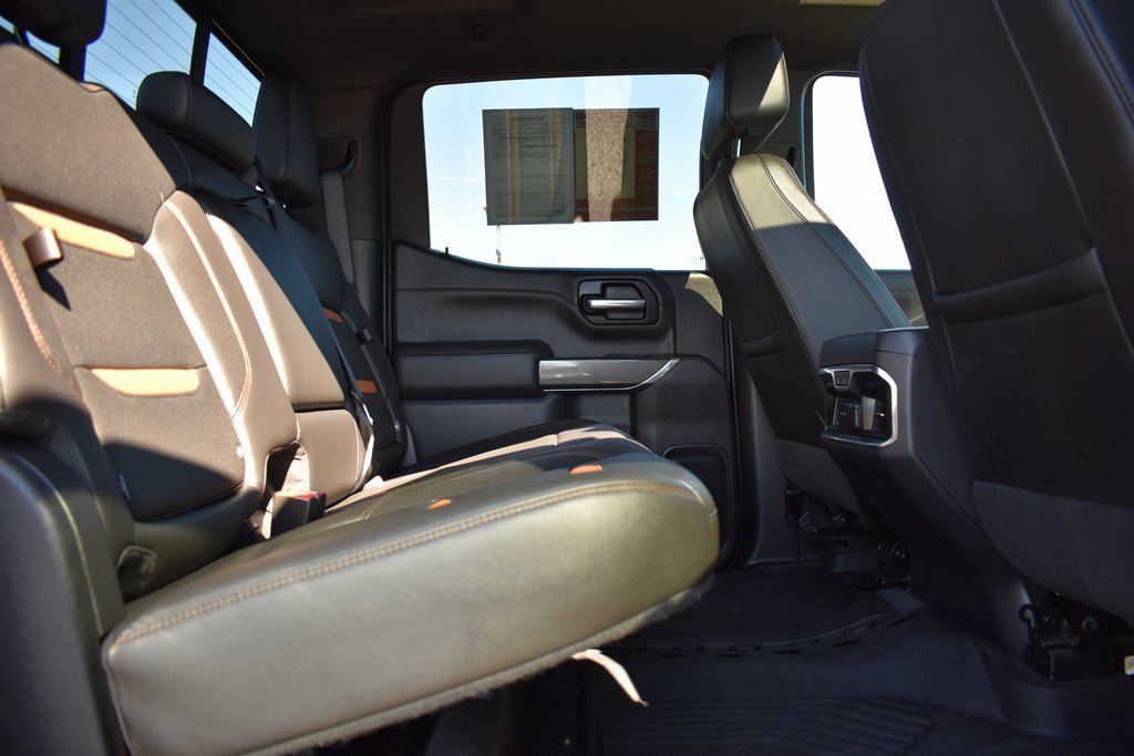 Used 2020 GMC Sierra 1500 AT4 w/ AT4 Premium Package image 9