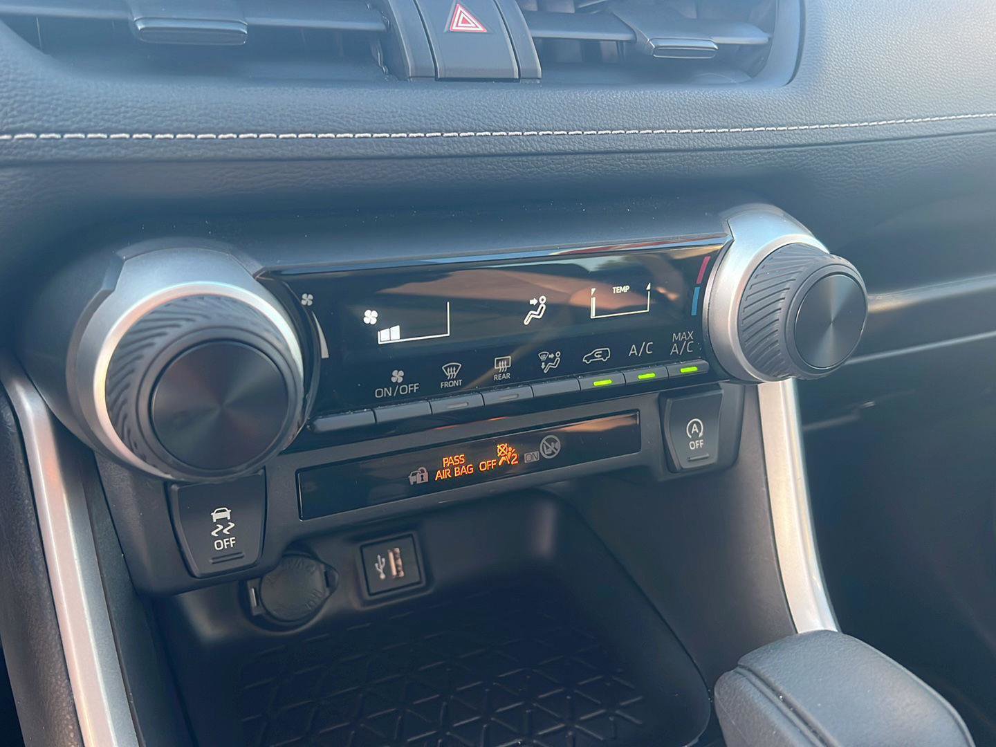 Certified 2024 Toyota RAV4 LE image 24