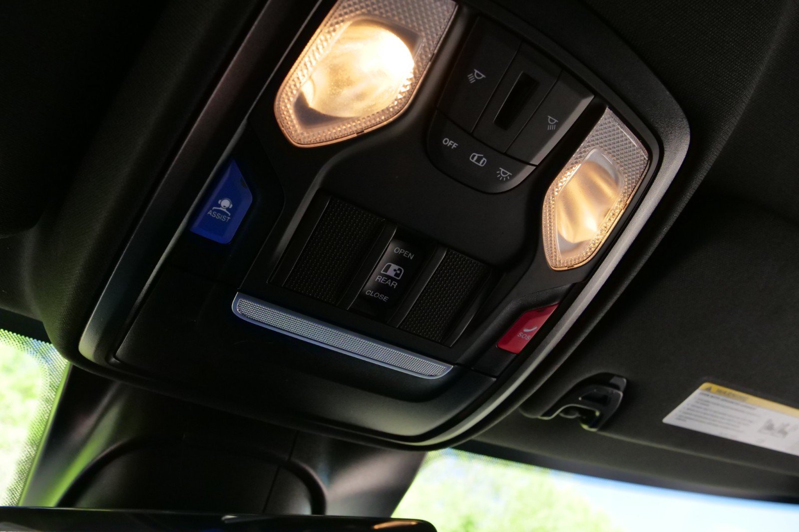 Used 2025 RAM 3500 Big Horn AWD/4WD image 18