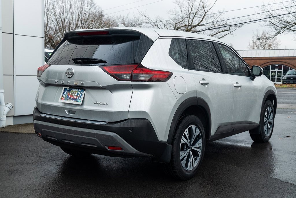 Used 2022 Nissan Rogue SV image 6