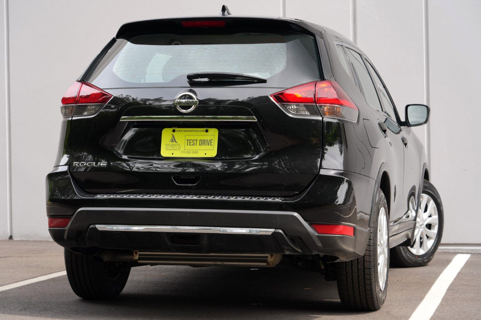 Used 2019 Nissan Rogue S FWD image 4
