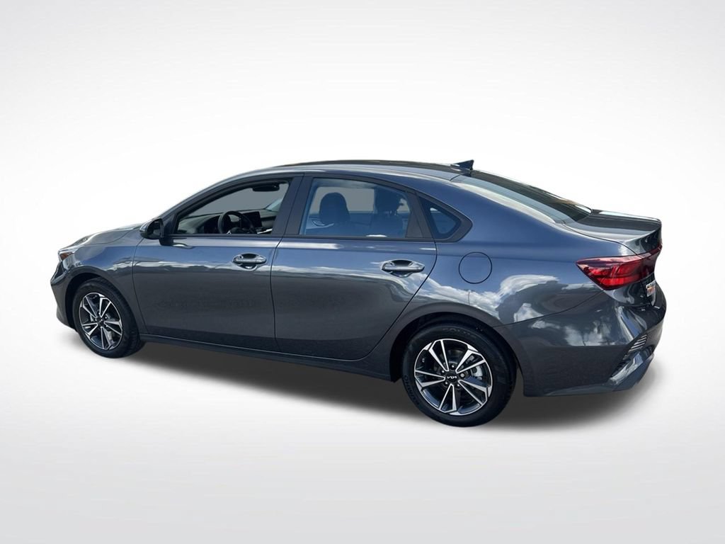 Certified 2023 Kia Forte LXS FWD image 42