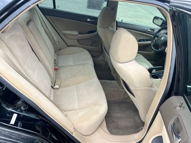 Used 2005 Honda Accord LX image 13