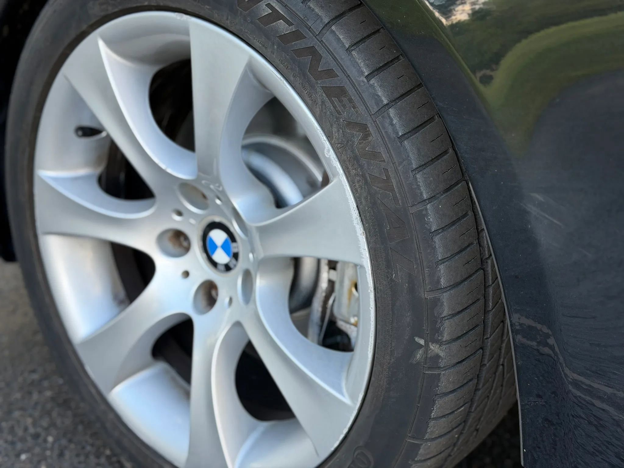 Used 2004 BMW 545i Sedan RWD image 9