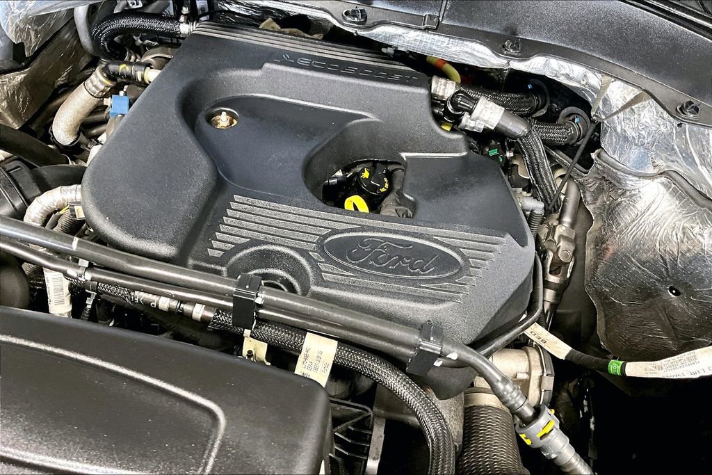 Used 2020 Ford Explorer XLT w/ Equipment Group 202A image 31