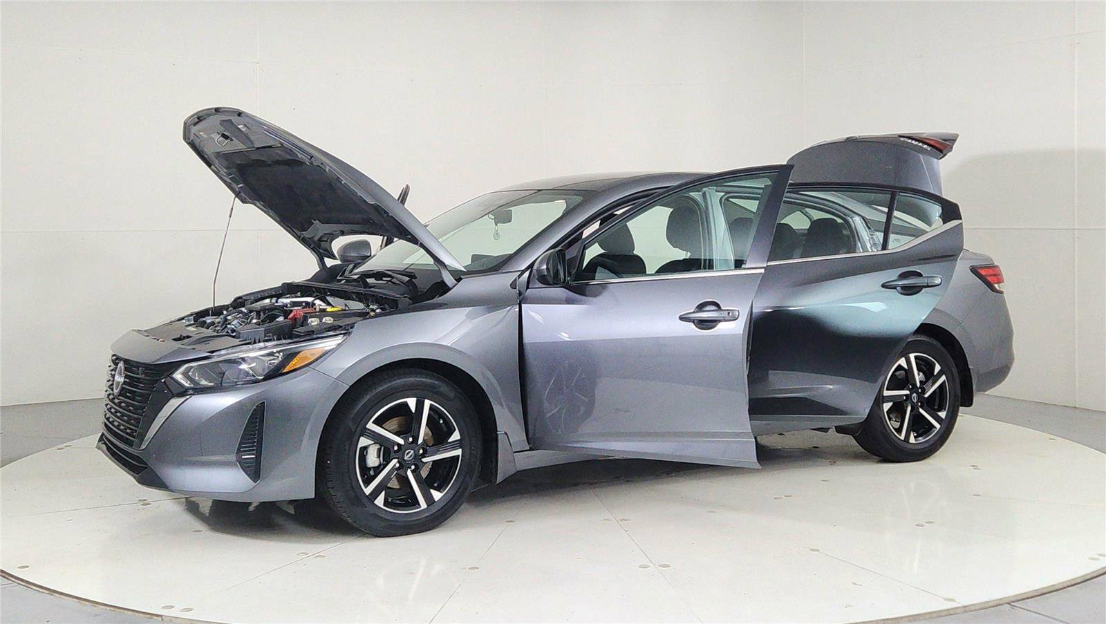 Certified 2025 Nissan Sentra SV w/ Trunk Package image 10