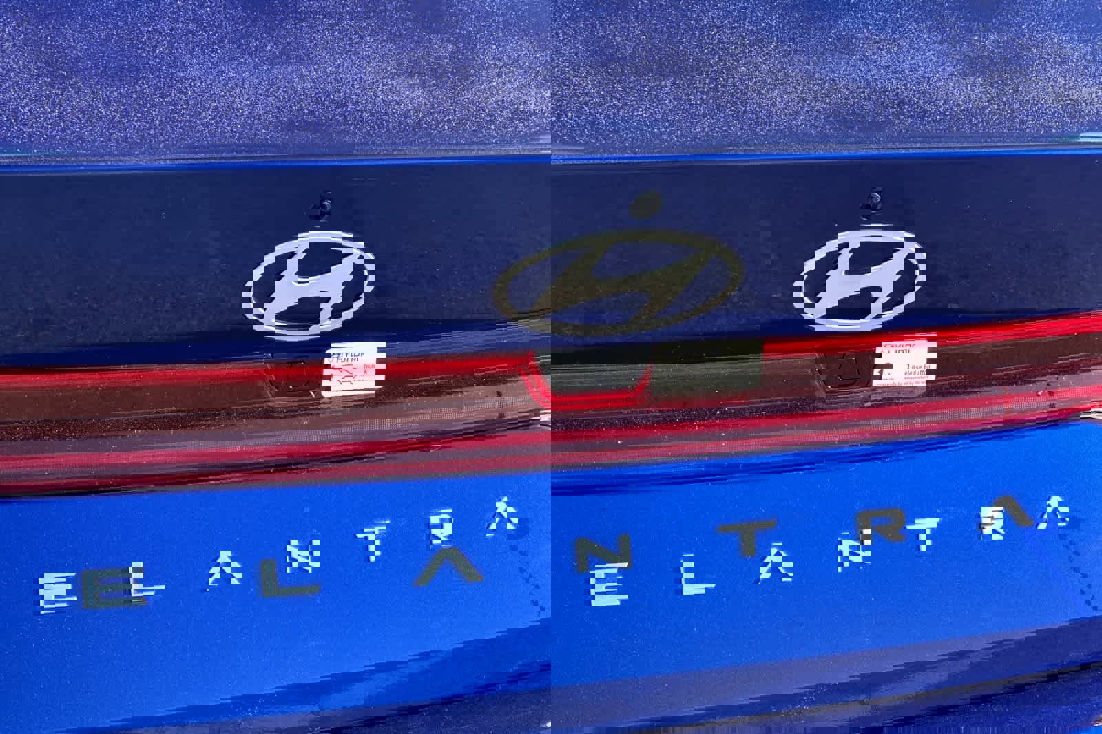 Used 2025 Hyundai Elantra SEL image 32