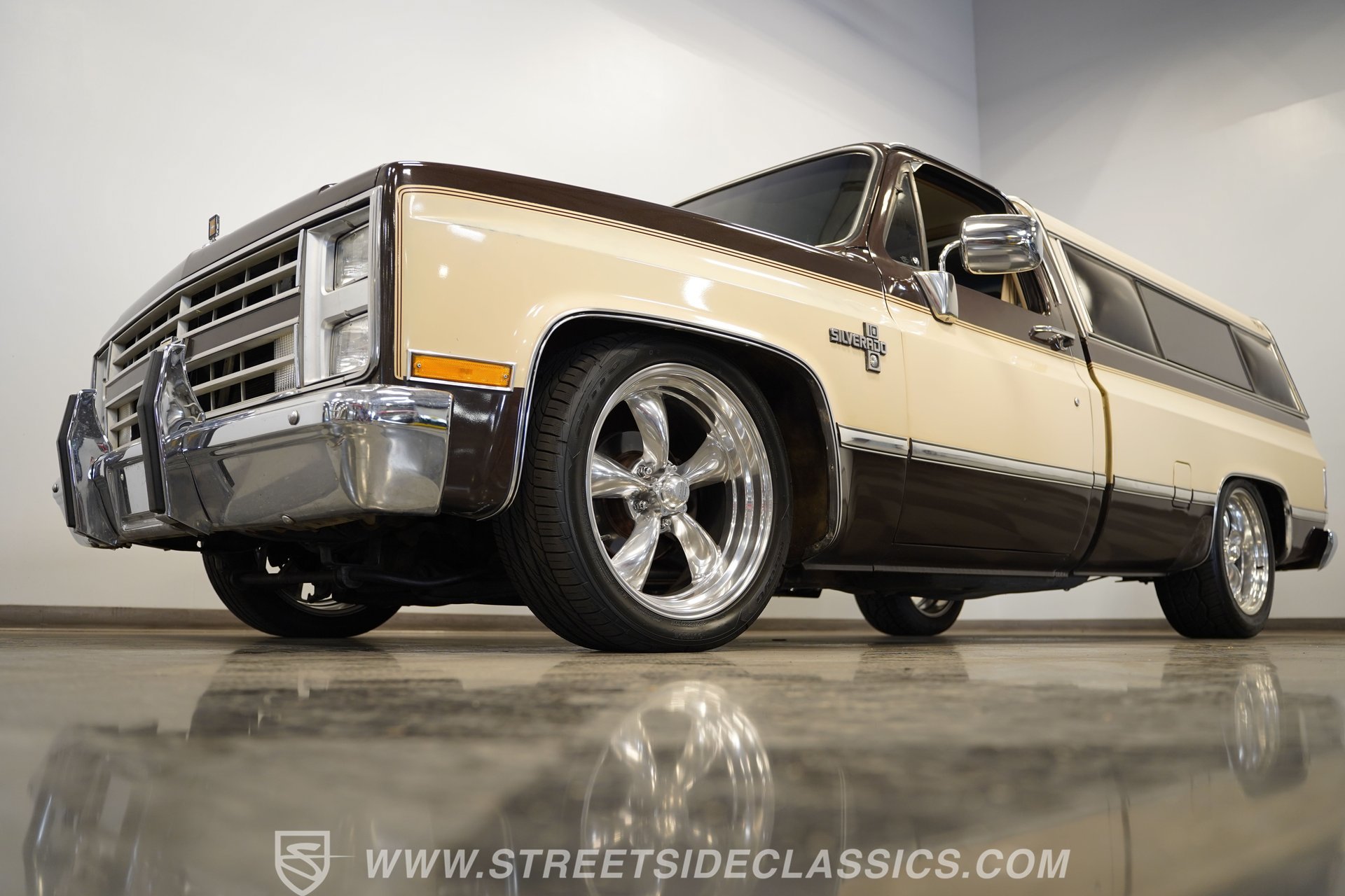 Used 1987 Chevrolet Silverado 1500 1500 RWD image 21